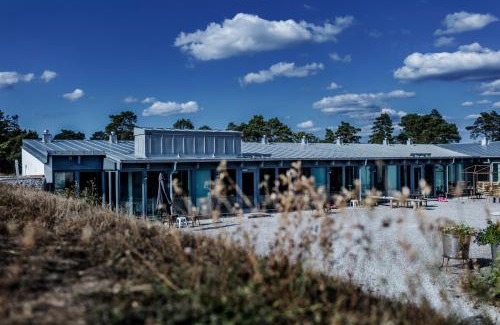Farosund Hotel | Fårösunds Fästning