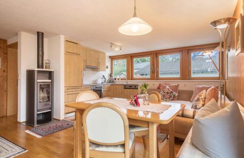 Grossdorf Apartment | Försterhaus Wohnung Dachgeschoss