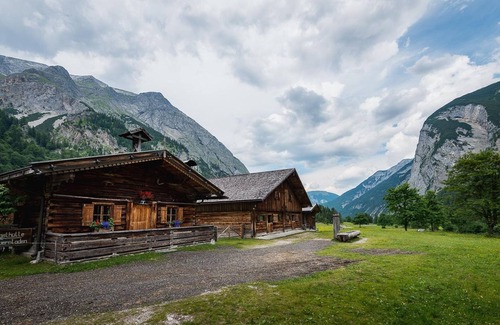 Eng Alm Cabin | Fünfbettzimmer - Angerer Lager - Almdorf Eng Alm
