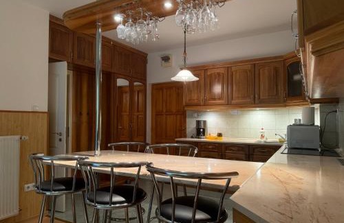 Cserkeszolo House | Fűzfa Apartman