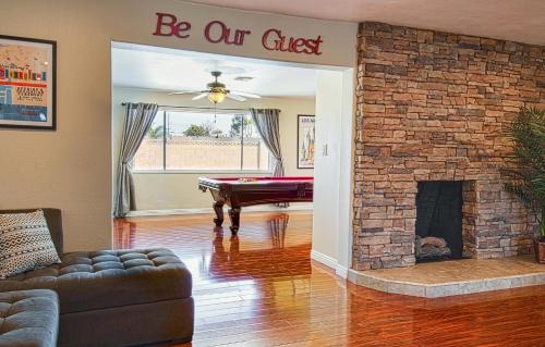 Hermosa Village House | F-18 Babes in Toyland