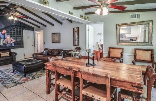 Hermosa Village House | F-29 The Pirates Cove