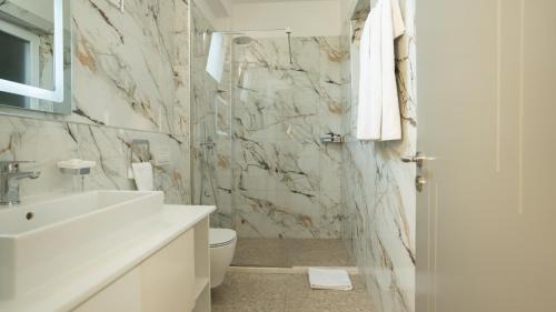 Tirana Hotel | F&M Hotel 2