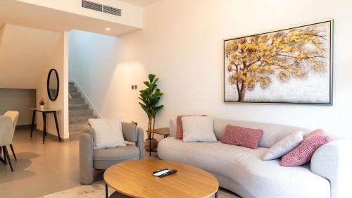Abu Dhabi House | F1 Dream 4br Villa! - Yas Island