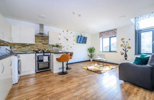Leeds Apartment | -F10GH- For relaxed and Cosy stay, Free Parking, WiFi