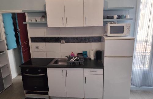 Saint-Denis Apartment | F2 Au village St Denis