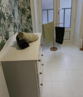 Grandcamp-Maisy Apartment | F2 plages du débarquement rénové