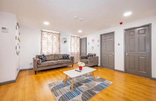 Leeds Apartment | *F2GH* for your most relaxed & Cosy stay + Free Parking + Free Fast WiFi *