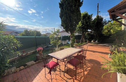 Toulon Apartment | F4 ground floor with private garden, free parking, air conditioning, wifi, quiet, sea at 15 min !