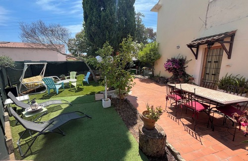Toulon Apartment | F4 ground floor with private garden, free parking, air conditioning, wifi, quiet, sea at 15 min !