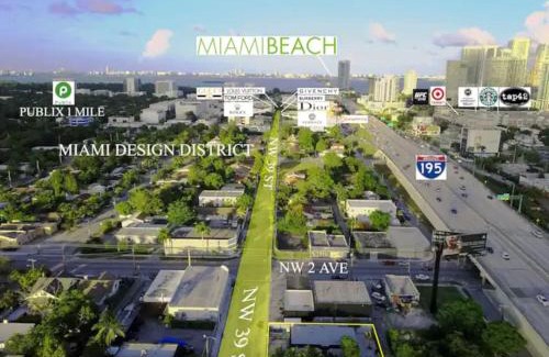 Buena Vista House | Fab 4BR Twin Villas Near Design District and Wynwood