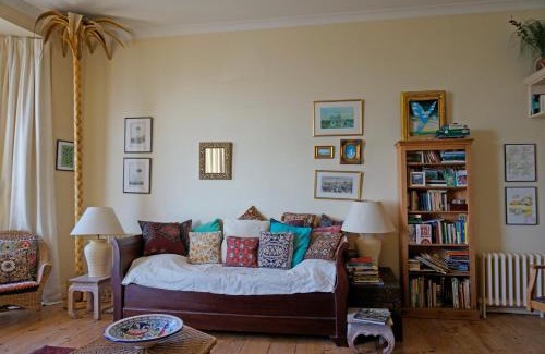 Hove Apartment | Fab Brunswick by the sea