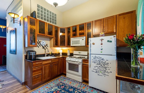 Curtis Park House | Fab & Fancy Free in Downtown Denver: 5 Points, Curtis Park, RiNo
