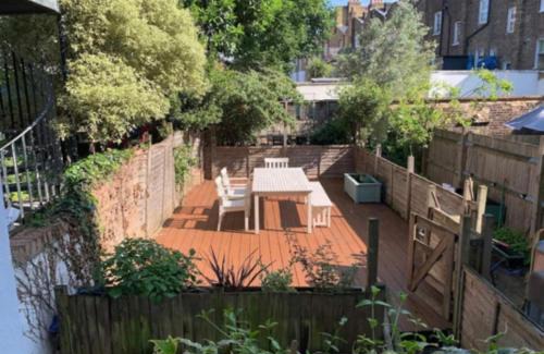 Haverstock Apartment | Fab location 2 bedroom garden flat camden