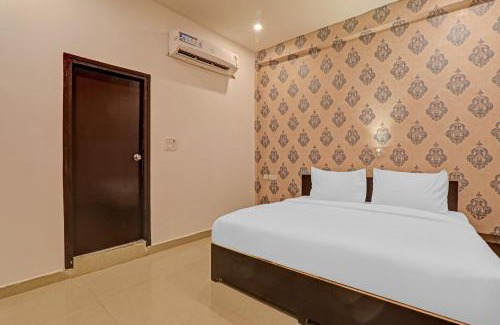 Lucknow Hotel | FabExpress Aditya Grand