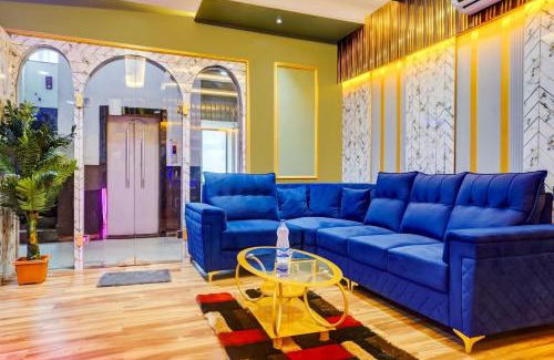 Clover Park Hotel | FabExpress Arya