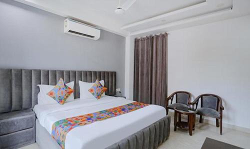 Kalkaji Hotel | FabExpress Dream Living
