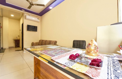 Ujjain Hotel | Fabexpress Himansh