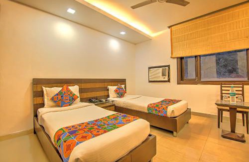 Kalkaji Hotel | FabExpress Le Grand