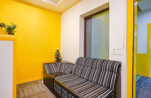Banjara Hills Hotel | Fabexpress Luxury Inn