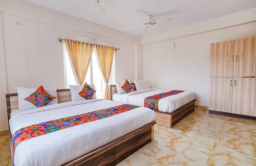 Yeshwanthpur Hotel | Fabexpress Ms Comforts