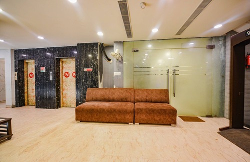 New Delhi Hotel | Fabexpress Seven Heaven