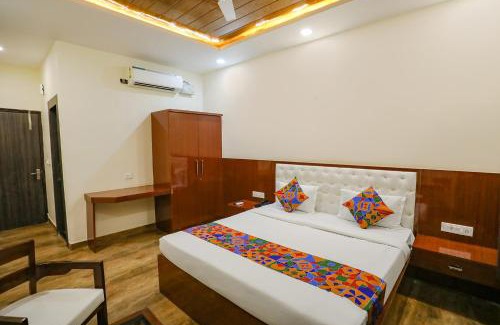 Lucknow Hotel | FabExpress Trijal Inn