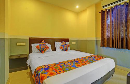 Morjim Hotel | FabHotel 29 Beach House