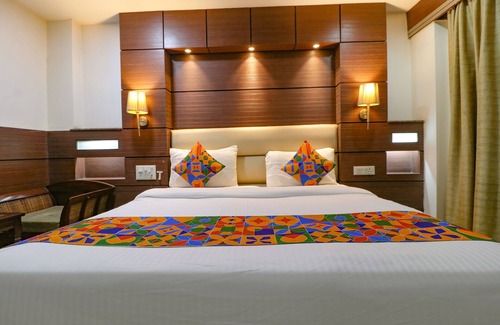 East of Kailash Hotel | Fabhotel Admire Suites