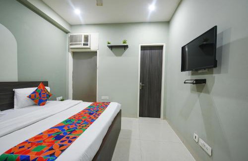 Gurugram Hotel | FabHotel Alpha Near Golf Course Road Gurgaon