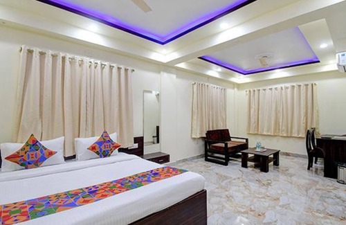 New Town Hotel | Fabhotel Anchorage Inn