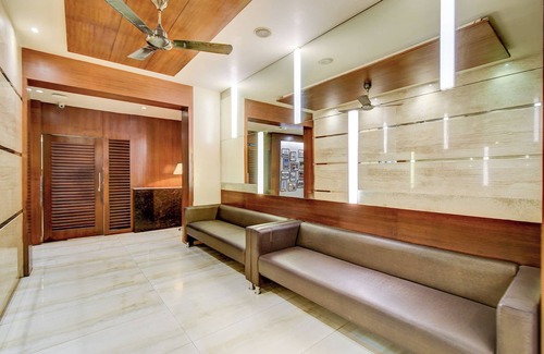 Nampally Hotel | Fabhotel Arastu Plaza