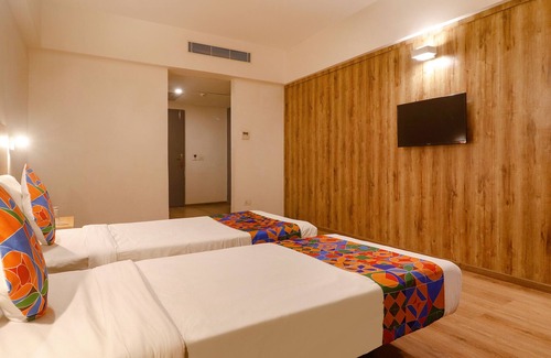 Secunderabad Hotel | Fabhotel Asrani International