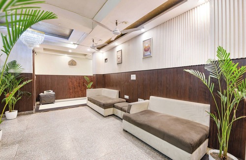 Okhla Hotel | Fabhotel Buland Plaza