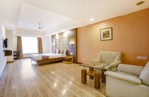 Ahmedabad Hotel | Fabhotel Cambay Sapphire