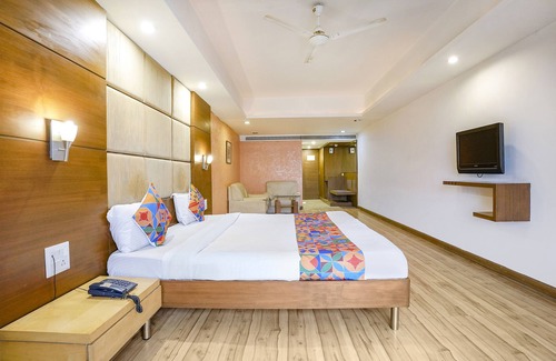 Ahmedabad Hotel | Fabhotel Cambay Sapphire
