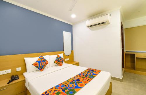 Banjara Hills Hotel | Fabhotel Cinco Primera Nr LV Prasad, Banjara Hills
