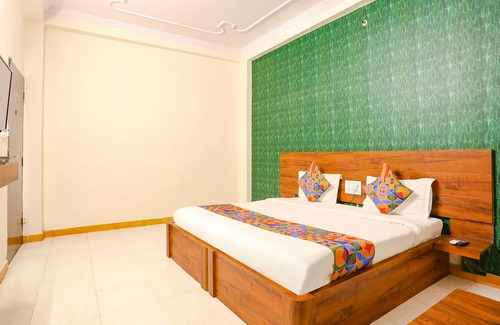 Mansarovar Hotel | Fabhotel Elegant