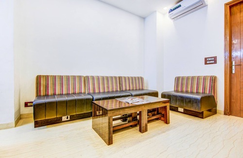 Lajpat Nagar Hotel | Fabhotel Floyd