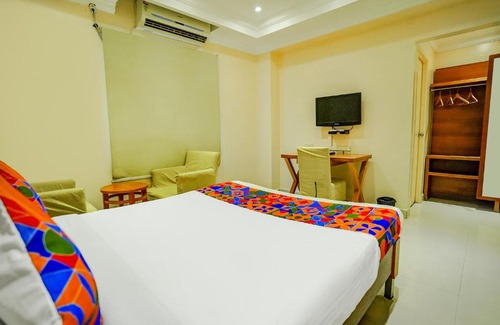 Kodambakkam Hotel | FabHotel G Star