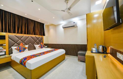 Pashim Vihar Hotel | FabHotel Grand Palazzo Near Paschim Vihar