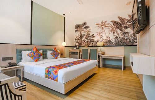 Greater Kailash Hotel | Fabhotel Heaven In