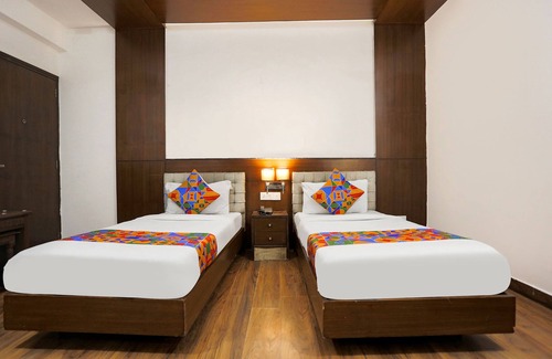 Greater Kailash Hotel | Fabhotel Heaven In