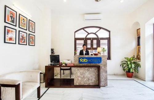 Vaishali Nagar Hotel | FabHotel Jaipur Villa