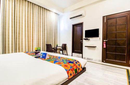 Vaishali Nagar Hotel | FabHotel Jaipur Villa
