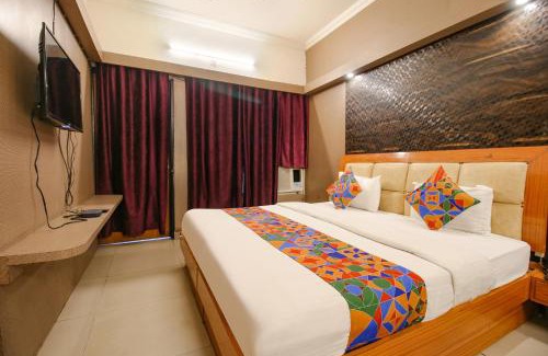 Bhopal Hotel | FabHotel Neena Palace