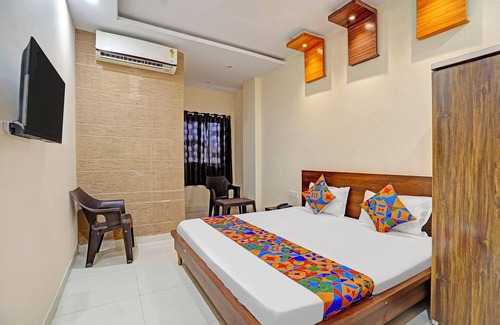 Bhopal Hotel | Fabhotel Paras Palace