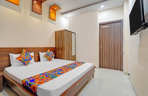 Bhopal Hotel | Fabhotel Paras Palace