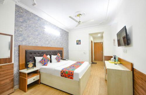 Noida Hotel | FabHotel Prime Praathana