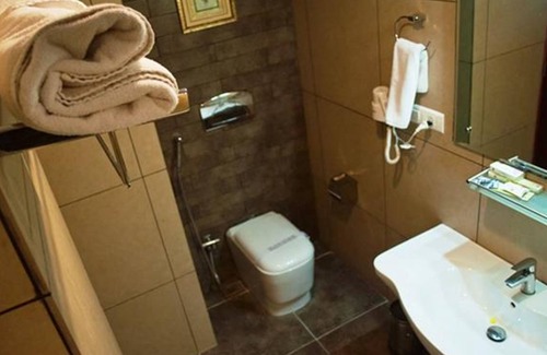 Kakinada Hotel | Fabhotel Prime Venky Residency